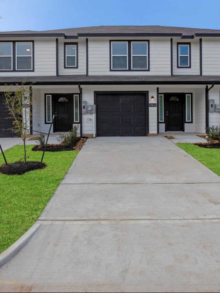 Newly built Texas multifamily triplex
